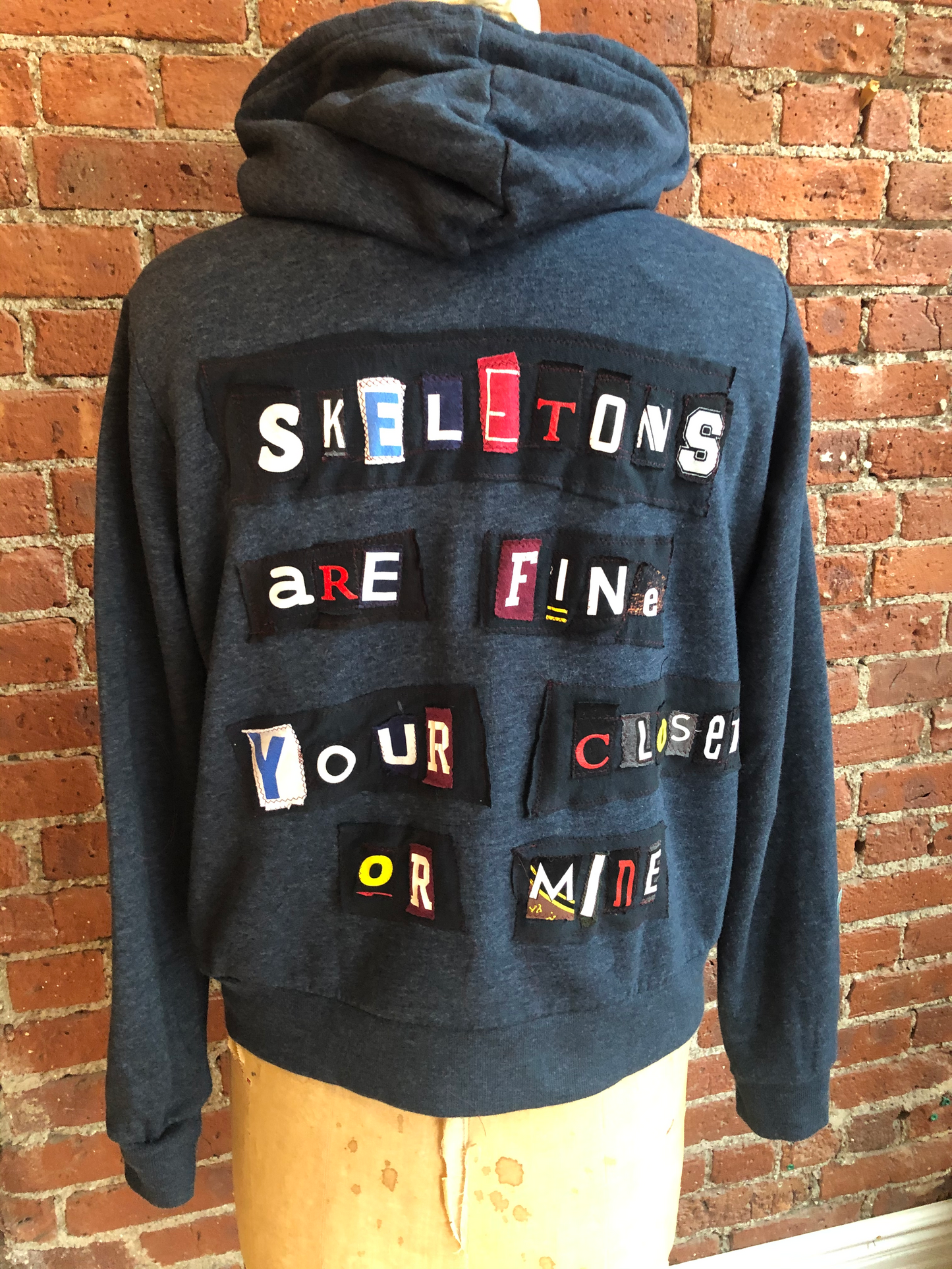 Skeleton zip Hoodie 2