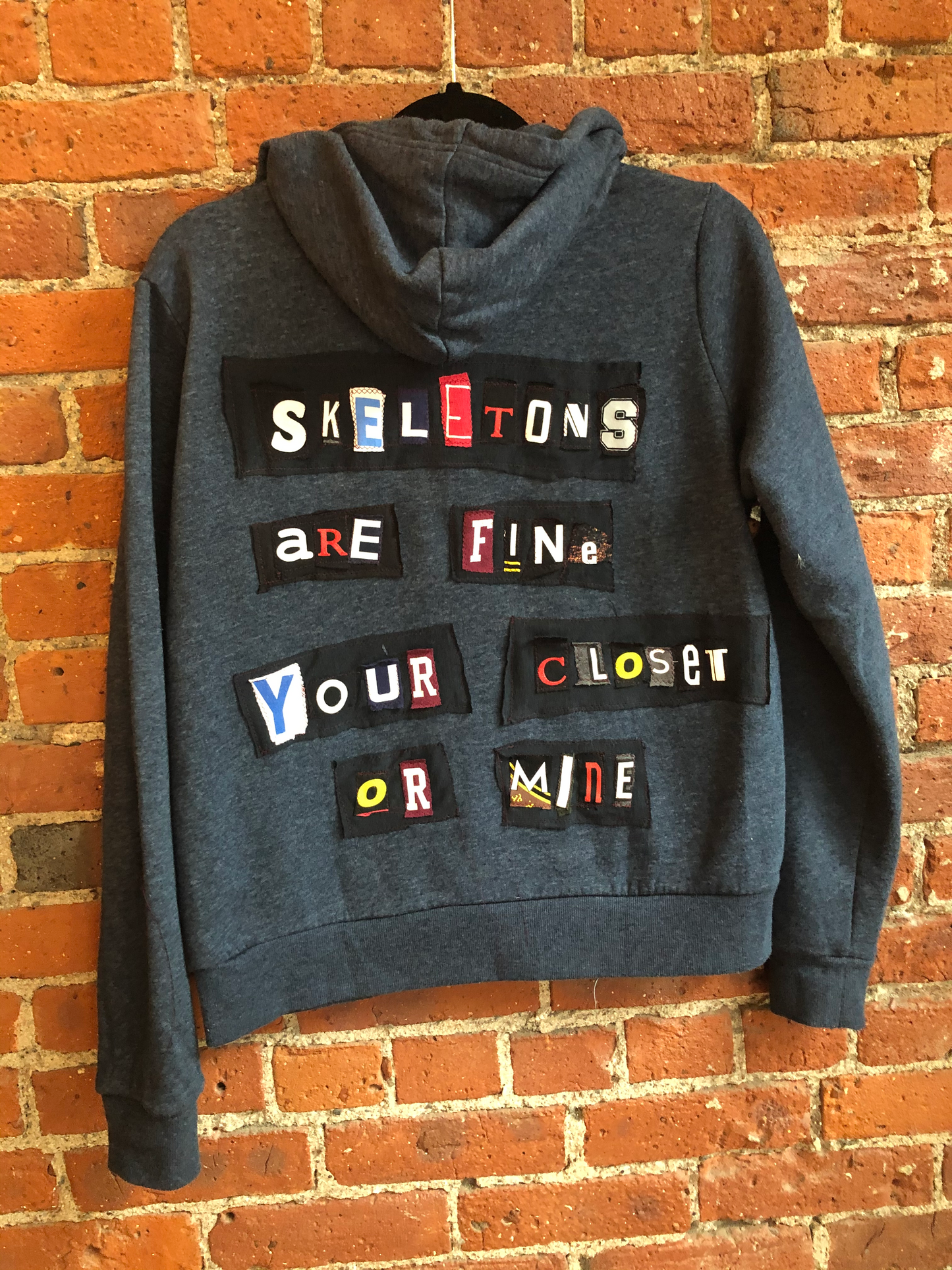 Skeleton zip Hoodie 2